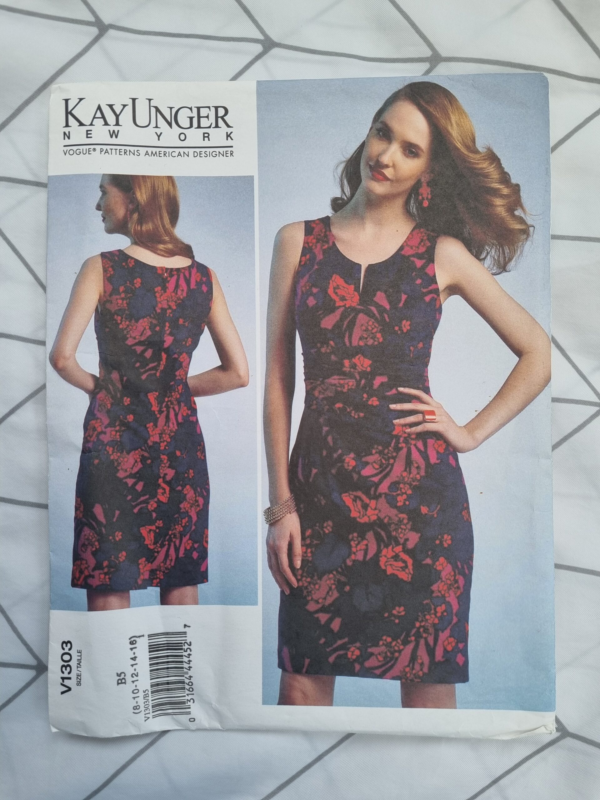 Vogue V1303 Kay Unger